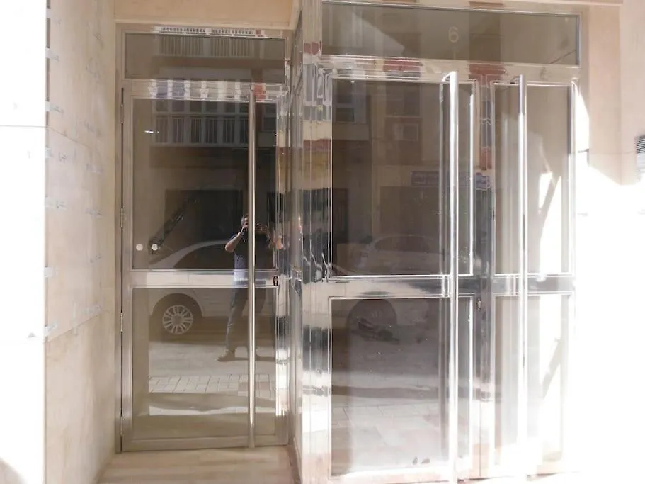Apartment 3 Bedrooms City Center And Beach Malaga