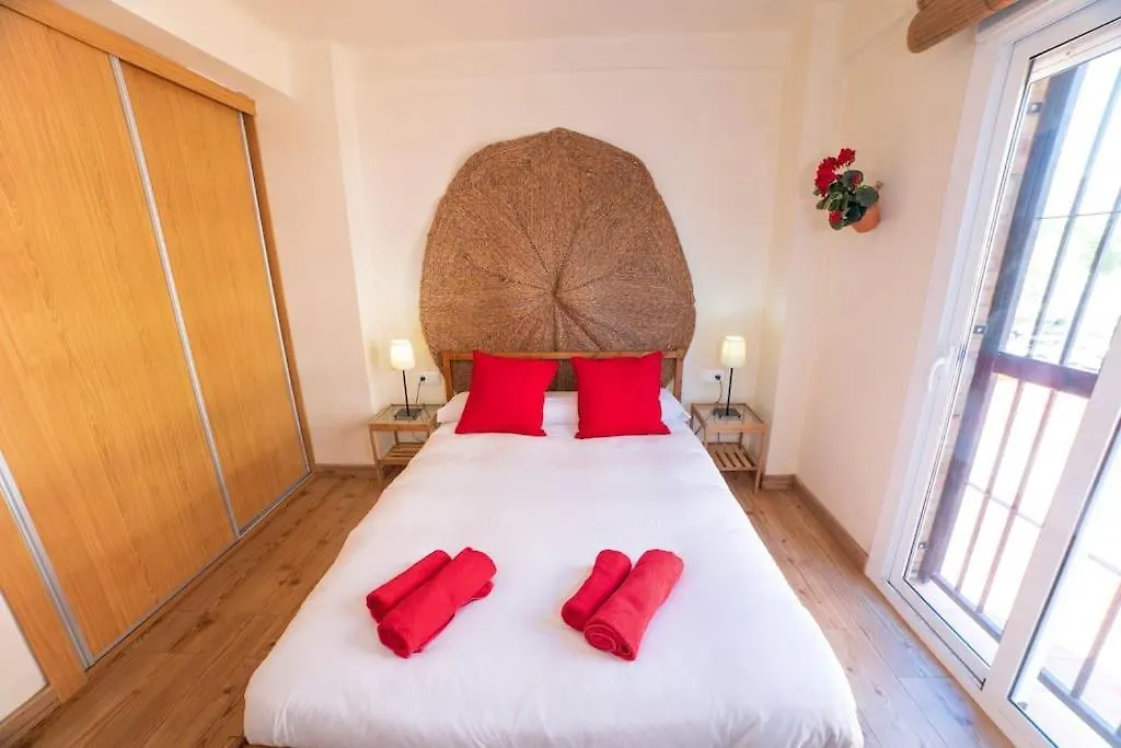 3 Bedrooms City Center And Beach Málaga Appartement